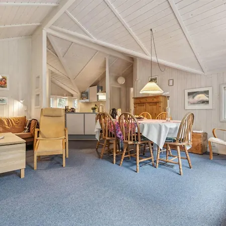 Holiday home Alaine - 850m From The Sea In Western Jutland By Interhome